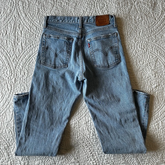 Levi’s wedgie straight Jean - Picture 4 of 5